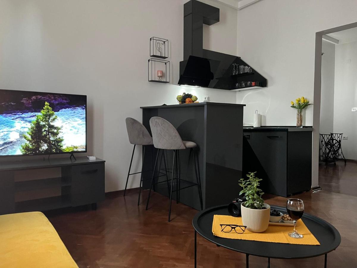 Gramophone Apartments Битоля Екстериор снимка